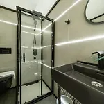 Otel Hotel Suite By Frame