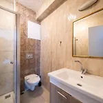 Otel Hotel Suite By Frame