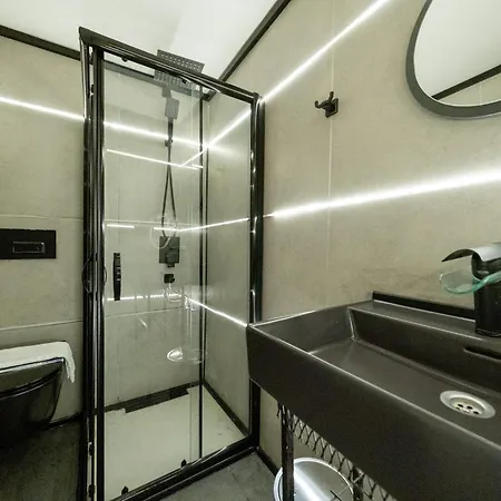 فندق Hotel Suite By Frame