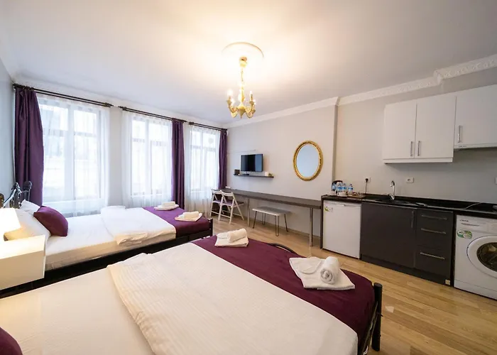 Hotel Suite By Frame 3*