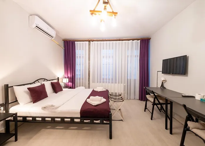 Hotel Suite By Frame 3*