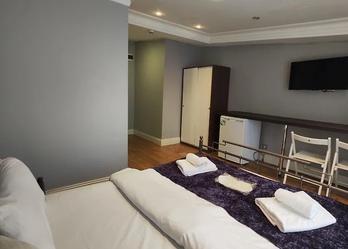 Hotel Suite By Frame 3* イスタンブール