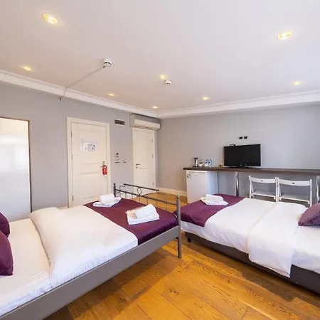 Hotel Suite By Frame 3*