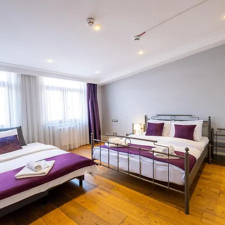 Hotel Suite By Frame