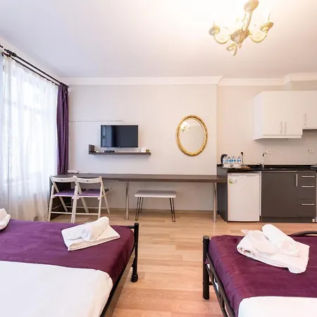Hotel Hotel Suite By Frame