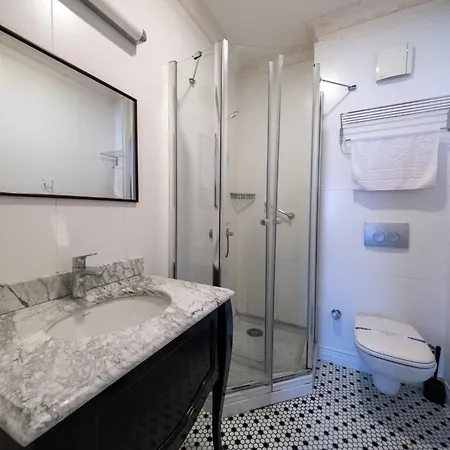 Hotel Suite By Frame Hotel